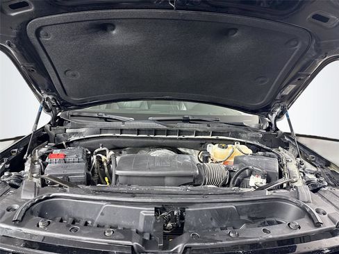 Used 2022 Chevrolet Tahoe RST w/ Luxury Package image 23