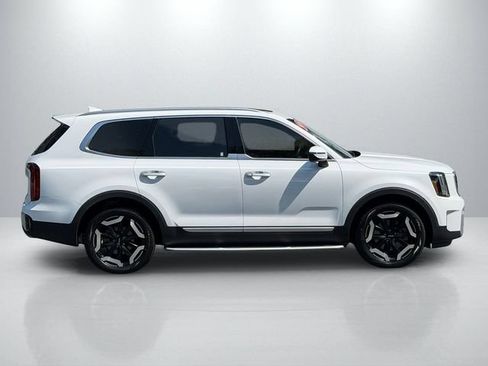 Certified 2024 Kia Telluride S w/ S Sunroof Package AWD/4WD image 8