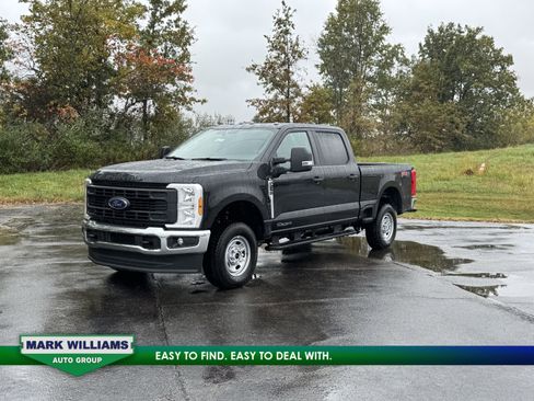 New 2026 Ford F250 XL image 1