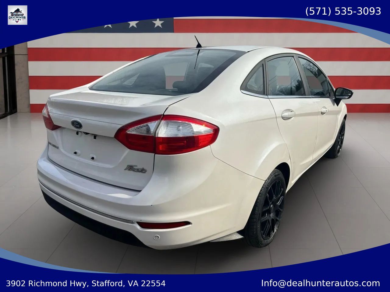 Used 2016 Ford Fiesta Titanium FWD image 6