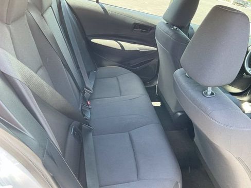 Used 2025 Toyota Corolla LE FWD image 18