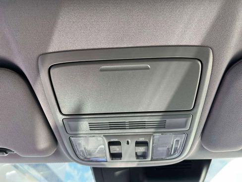 Used 2022 Honda CR-V EX image 32