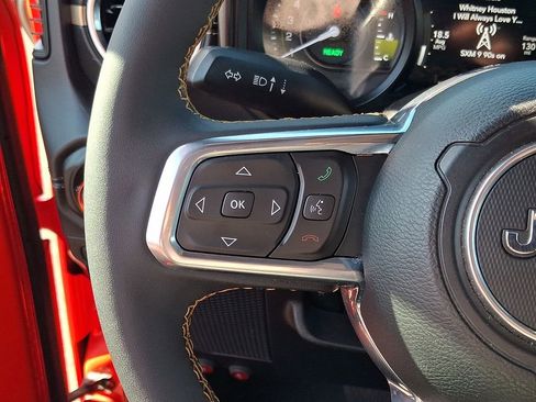 Used 2024 Jeep Wrangler Unlimited Sahara w/ Dual Top Group AWD/4WD image 22
