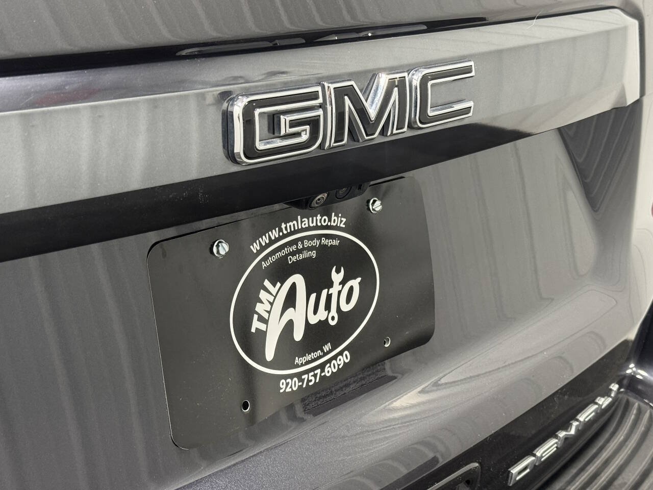 Used 2023 GMC Yukon Denali Ultimate AWD/4WD image 5