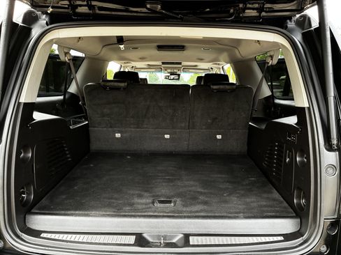 Used 2015 GMC Yukon XL Denali w/ Touring Package RWD image 30