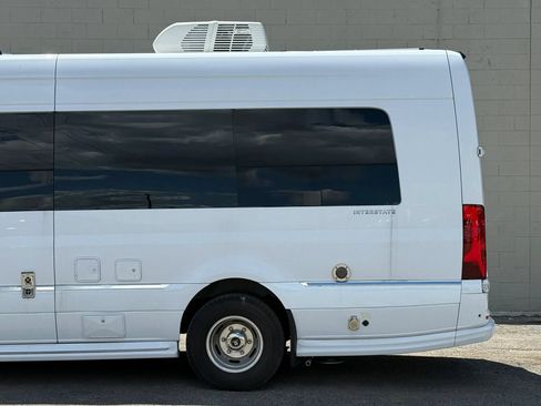 Used 2022 Mercedes-Benz Sprinter 3500 w/ Parking Package image 5