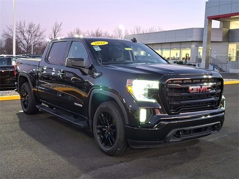 Used 2022 GMC Sierra 1500 Elevation image 2