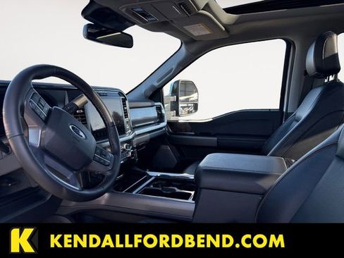 Used 2025 Ford F450 Lariat w/ FX4 Off-Road Package AWD/4WD image 8