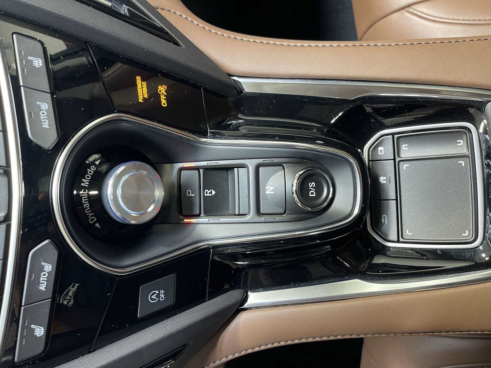 Used 2019 Acura RDX w/ Technology Package AWD/4WD image 17