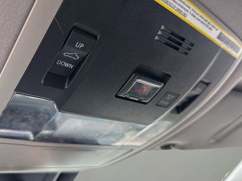 Used 2020 Lexus RX 350L Premium image 22