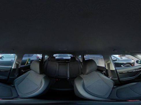 Used 2025 Kia Seltos S image 41