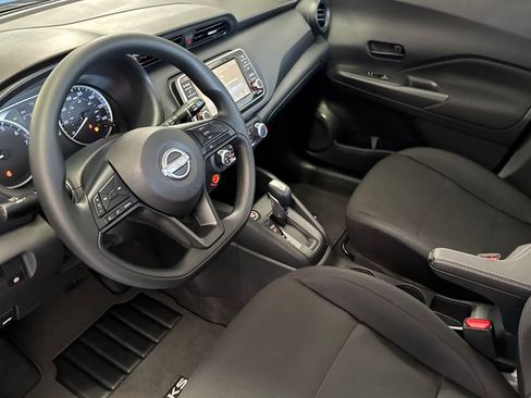 New 2025 Nissan Kicks Play S image 8