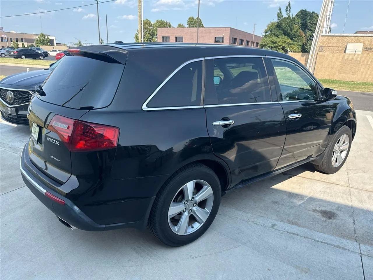Used 2012 Acura MDX w/ Tech & Entertainment Pkg AWD/4WD image 10