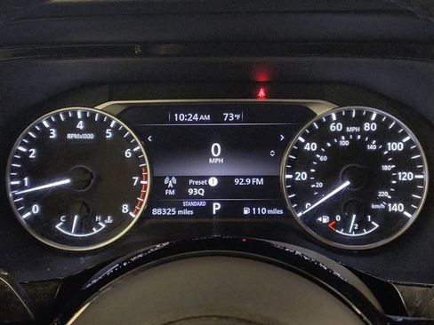 Used 2022 Nissan Pathfinder SV FWD image 23