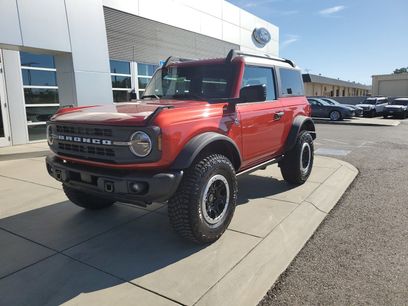 New 2024 Ford Bronco Black Diamond w/ Sasquatch Package