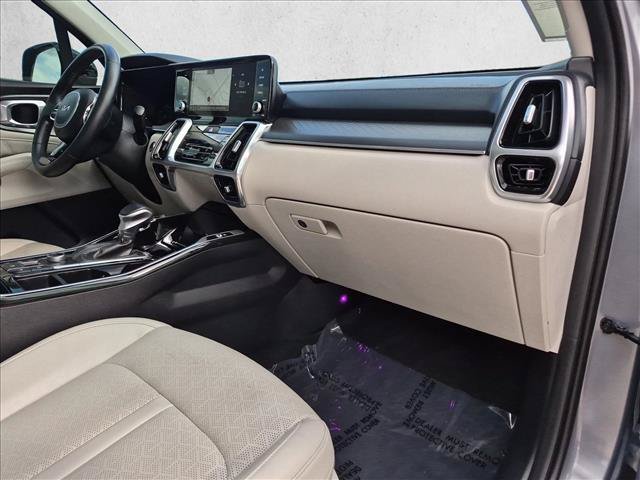 Used 2023 Kia Sorento SX AWD/4WD image 25