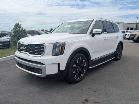 Used 2024 Kia Telluride SX Prestige w/ Towing Package AWD/4WD image 7