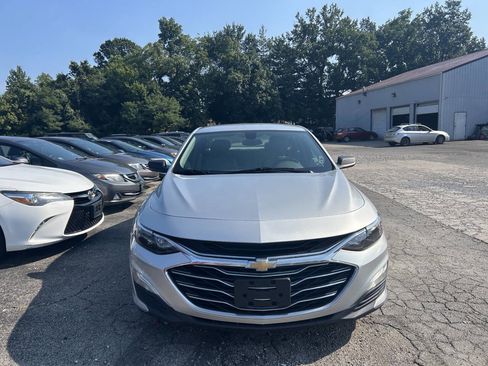 Used 2020 Chevrolet Malibu LS image 8