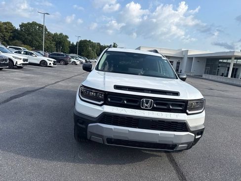 Used 2026 Honda Passport RTL image 2