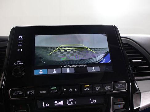 Used 2022 Honda Odyssey Touring image 49