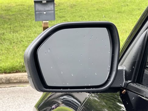 New 2026 Ford Explorer Active RWD image 23