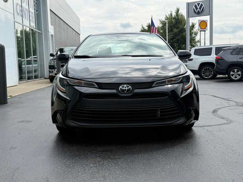 Certified 2024 Toyota Corolla LE FWD image 2