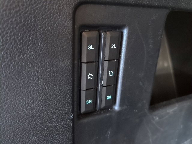 Certified 2020 Ford Expedition XLT w/ Equipment Group 202A AWD/4WD image 33