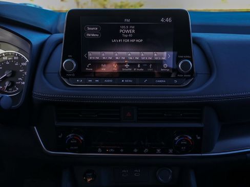 New 2026 Nissan Rogue SV image 25