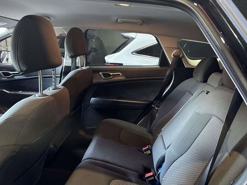 Certified 2024 Kia Sportage LX image 12