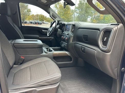 Used 2019 Chevrolet Silverado 1500 LT Trail Boss image 28