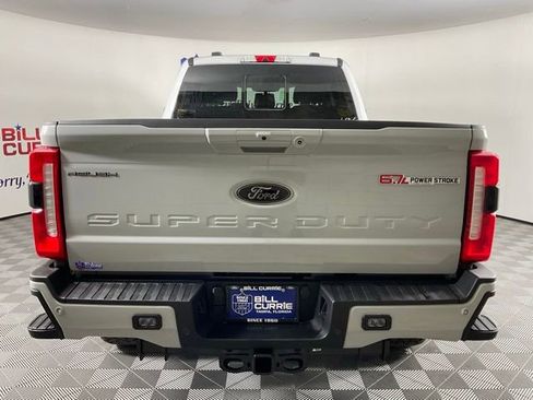 New 2026 Ford F250 Lariat w/ Black Appearance Package image 4
