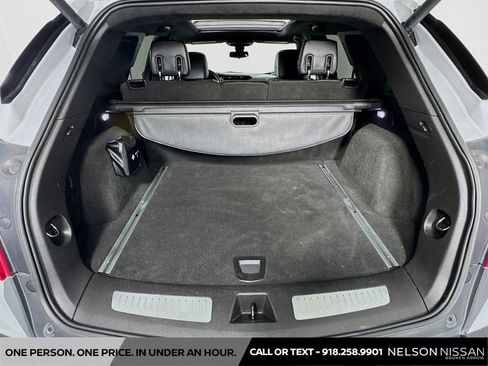 Used 2017 Cadillac XT5 Platinum AWD/4WD image 28
