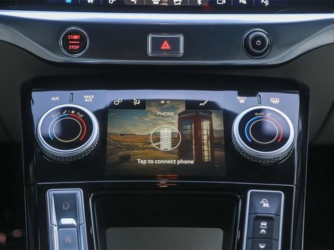 Used 2020 Jaguar I-PACE SE image 12