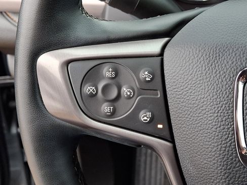 Used 2023 GMC Acadia AT4 w/ Technology Package image 24