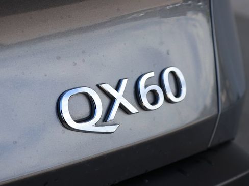 Certified 2025 INFINITI QX60 Pure AWD/4WD image 41