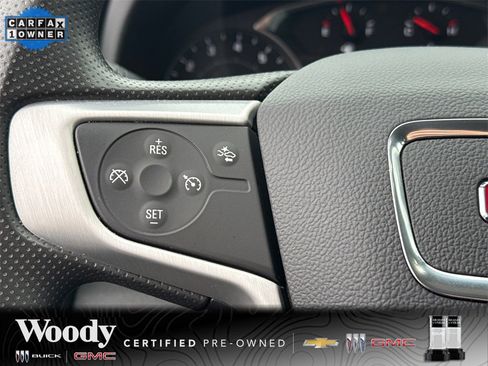 Certified 2024 GMC Terrain SLE w/ Elevation Edition image 18