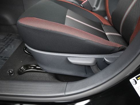 Certified 2025 Nissan Versa SR w/ Trunk Package FWD image 10