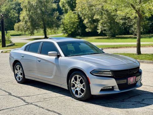 Used 2015 Dodge Charger SXT w/ AWD Plus Group image 3