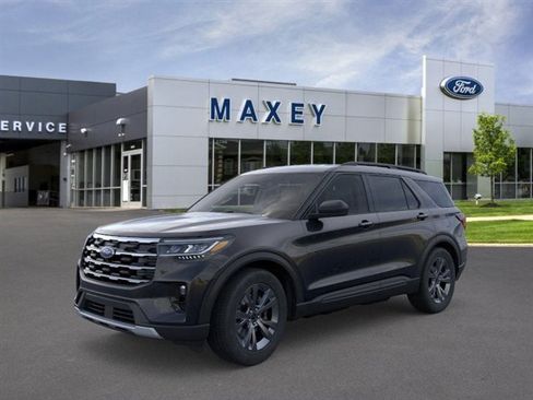 Used 2026 Ford Explorer Active w/ Active Comfort Package AWD/4WD image 1