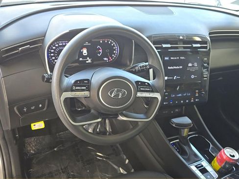 Used 2024 Hyundai Tucson SEL FWD image 11