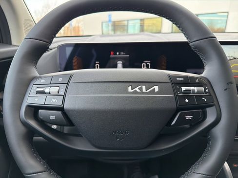 New 2026 Kia Sportage EX image 39