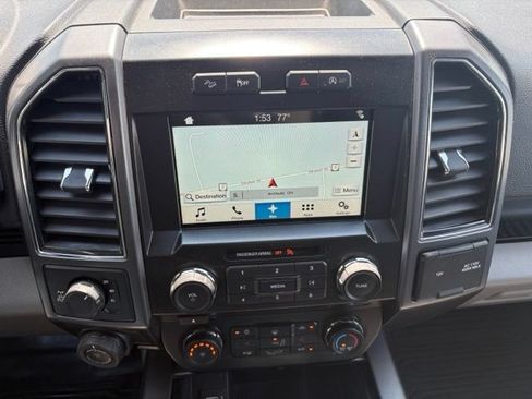 Used 2017 Ford F150 XLT w/ Equipment Group 302A Luxury AWD/4WD image 30