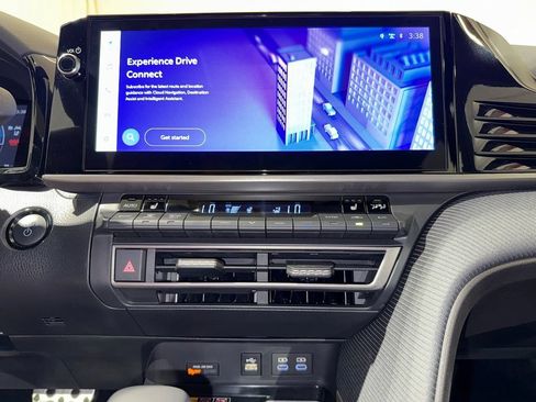 Certified 2025 Toyota Camry SE w/ Multimedia Upgrade Package AWD/4WD image 27