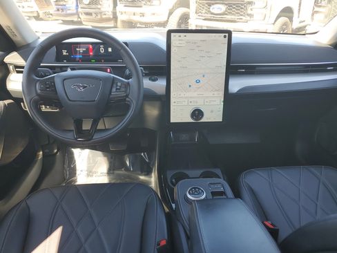 Used 2023 Ford Mustang Mach-E Select image 16