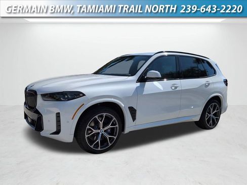 New 2026 BMW X5 xDrive40i w/ M Sport Package AWD/4WD image 1