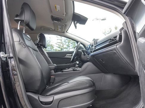 Used 2023 Kia Sportage EX image 34