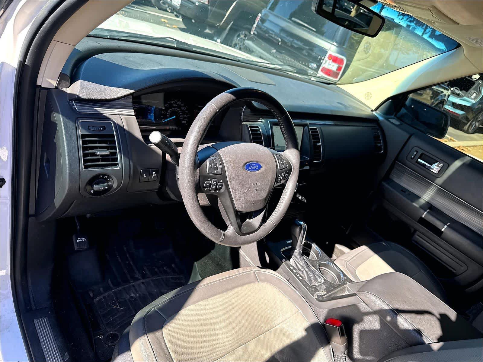 Used 2018 Ford Flex Limited w/ Equipment Group 303A AWD/4WD image 19