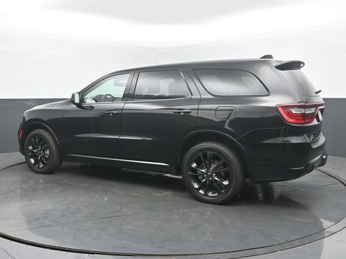 Used 2022 Dodge Durango SXT w/ Blacktop Package AWD/4WD image 3
