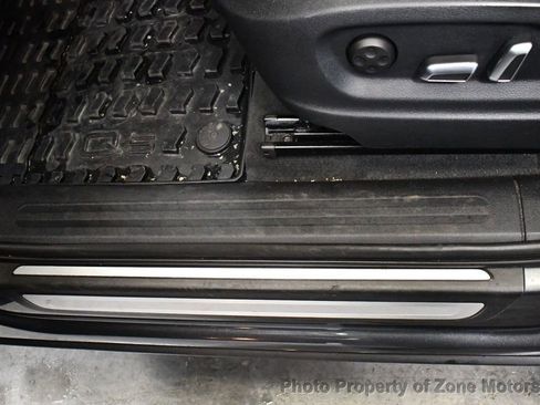 Used 2015 Audi Q5 2.0T Premium Plus w/ Technology Package image 8