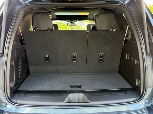 Used 2021 Chevrolet Tahoe LT w/ LT Signature Package image 50